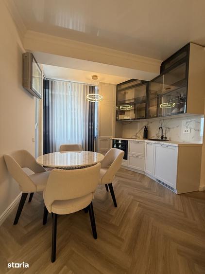 Apartament cu 2 camere decomandat în Exterior Vest