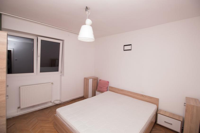 Apartament cu 2 camere decomandat în Cezar Petrescu