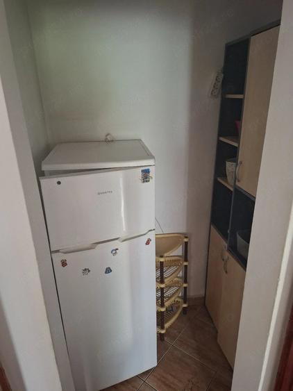 Apartament cu 2 camere decomandat în Exterior Vest