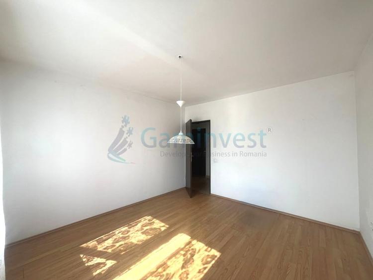 Apartament cu 2 camere decomandat în Oncea