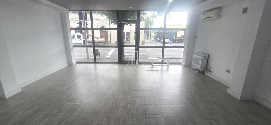 Spațiu comercial, de 53 mp, în 7 Noiembrie