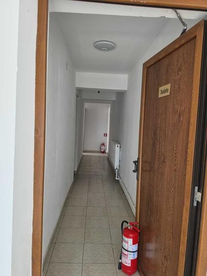 Spațiu comercial, de 75 mp, în Central