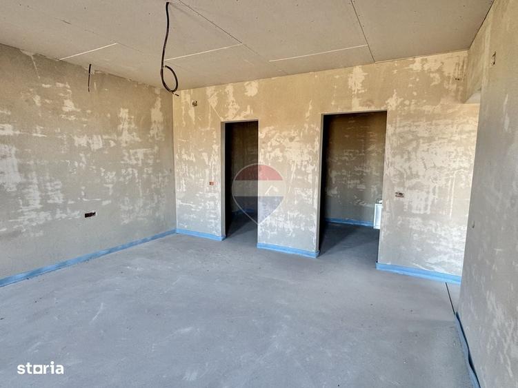 Casă cu 4 camere în Livada de Bihor
