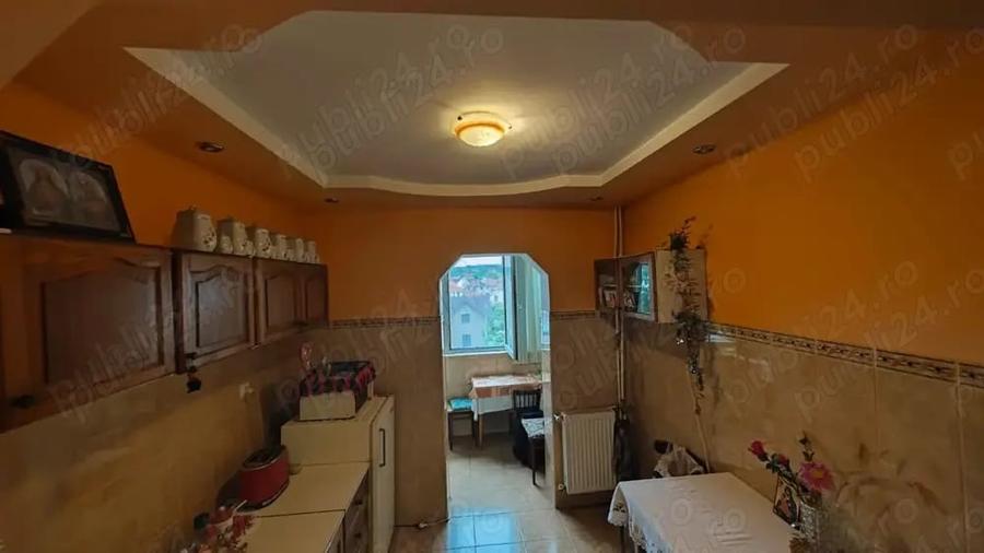 Apartament cu 2 camere decomandat în Rogerius