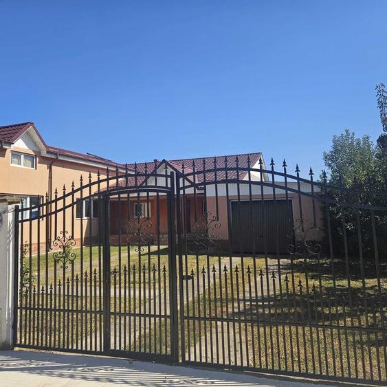 Casă cu 4 camere în Verguleasa