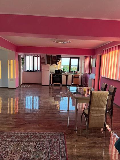 Casă cu 4 camere cu Teren 547 Mp în Corbeanca