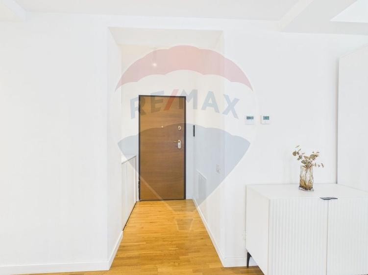 Apartament cu 2 camere decomandat, mobilat în Aviației