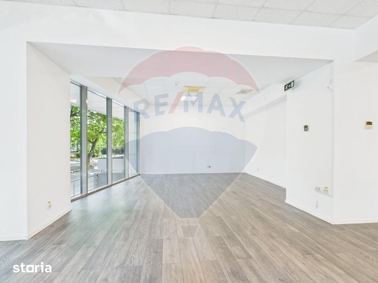 Spațiu comercial, de 266 mp, în Băneasa