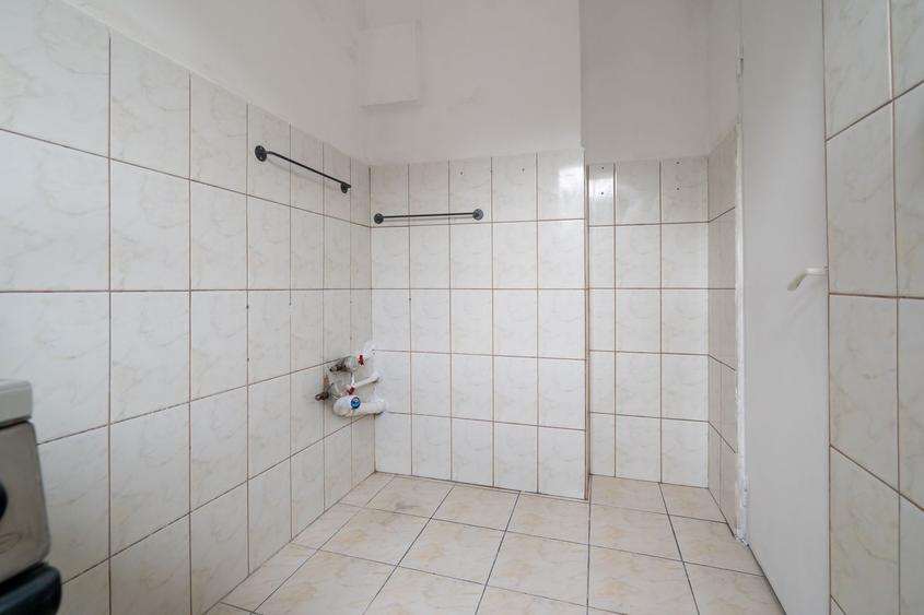 Garsonieră semidecomandată în Basarabia