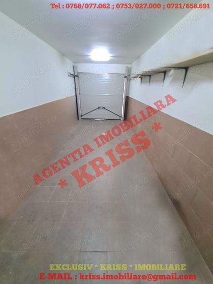 Apartament cu 3 camere decomandat în Craiovei