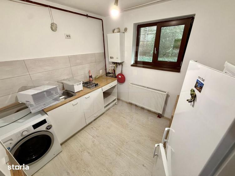 Apartament cu 2 camere decomandat în Cornitoiu