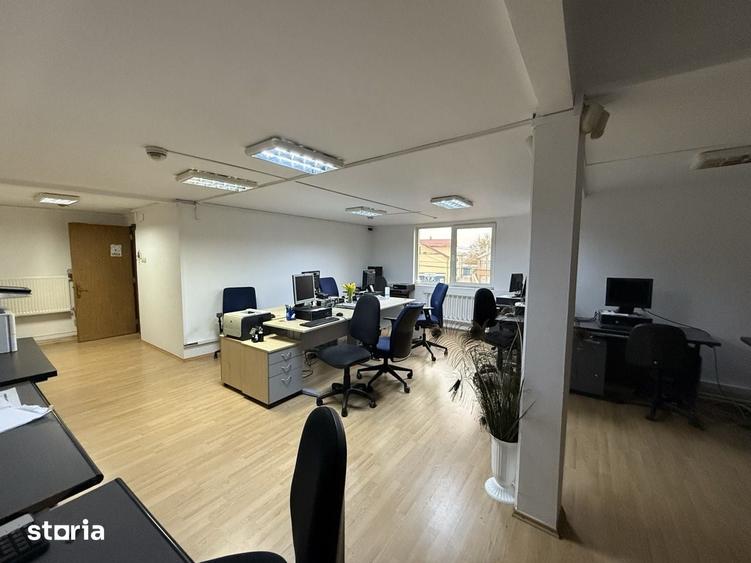 Spațiu comercial, de 450 mp, în Chiajna