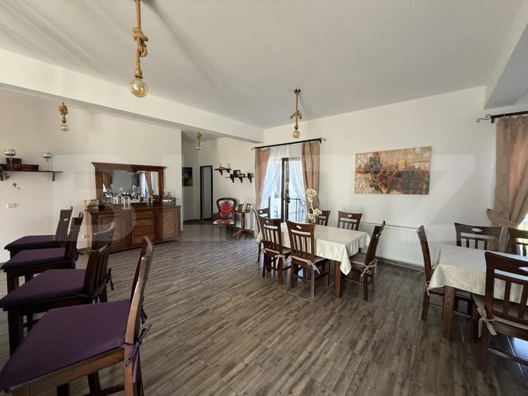 Hotel/Pensiune, de 170.13999938965 mp, în Lazuri