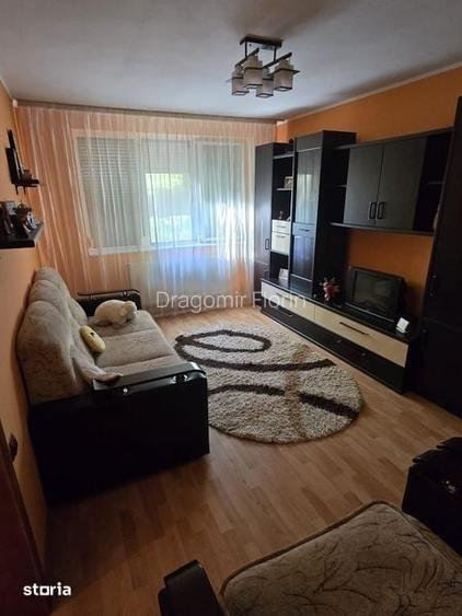 Vand apartament 2 camere