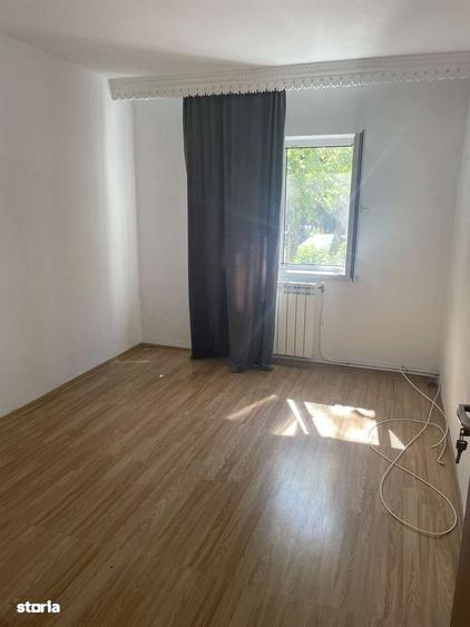Apartament cu 3 camere decomandat în Barna