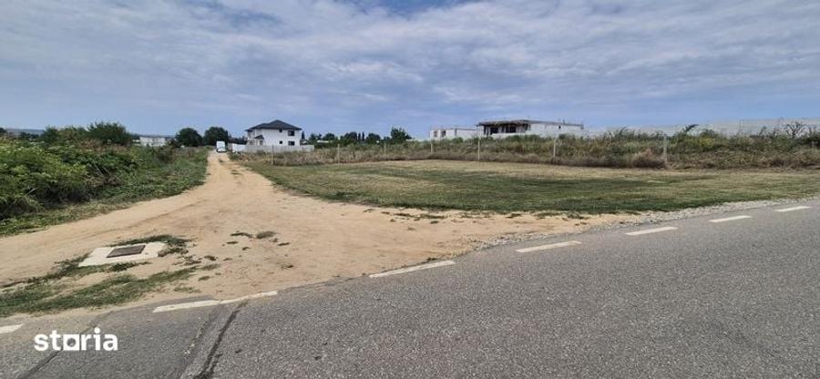 Teren de 487 mp, în Malu Mare