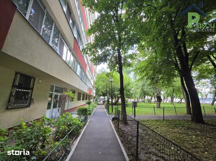 Apartament cu 2 camere semidecomandat în Giurgiului