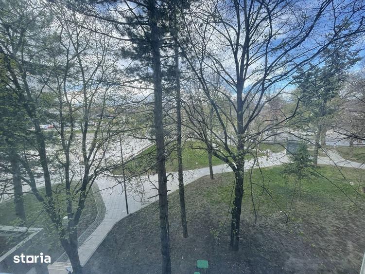 Apartament cu 3 camere decomandat în Mazepa 1