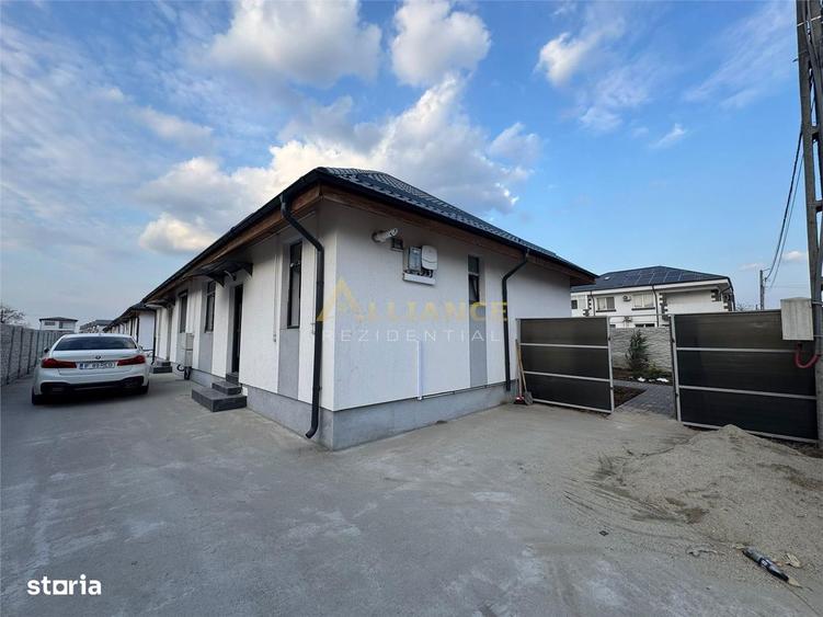 Casă cu 3 camere cu Canalizare în Central