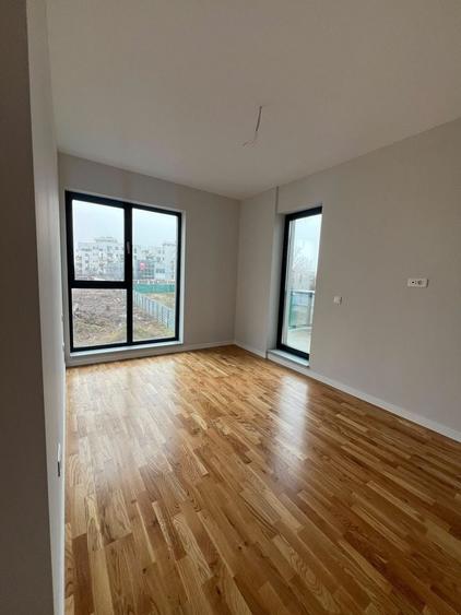 Apartament cu 3 camere, mobilat în Străulești