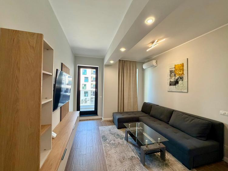 Apartament cu 2 camere decomandat în Universitate