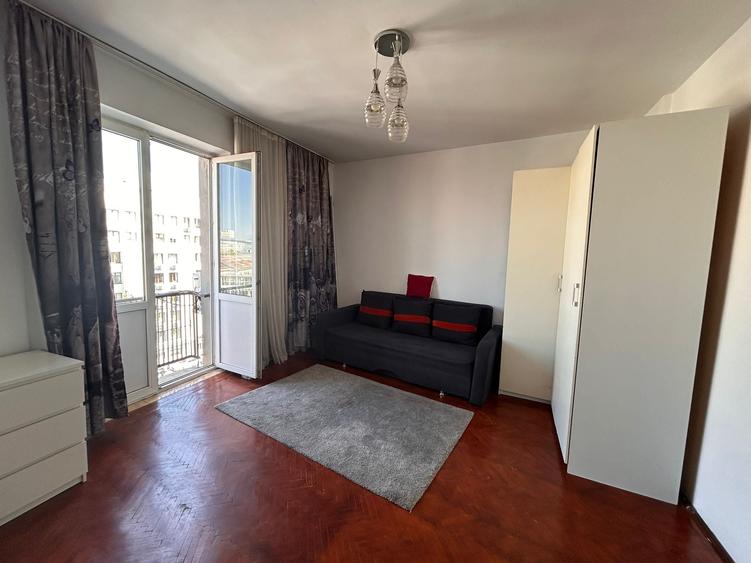 Apartament cu 2 camere circular în Universitate
