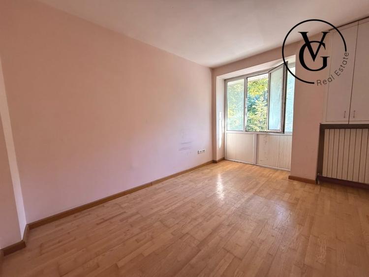 Apartament cu 3 camere decomandat în Ultracentral