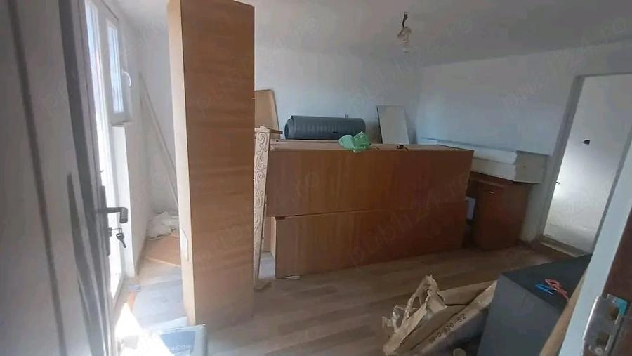 Casă cu Teren 2900 Mp în Peleș