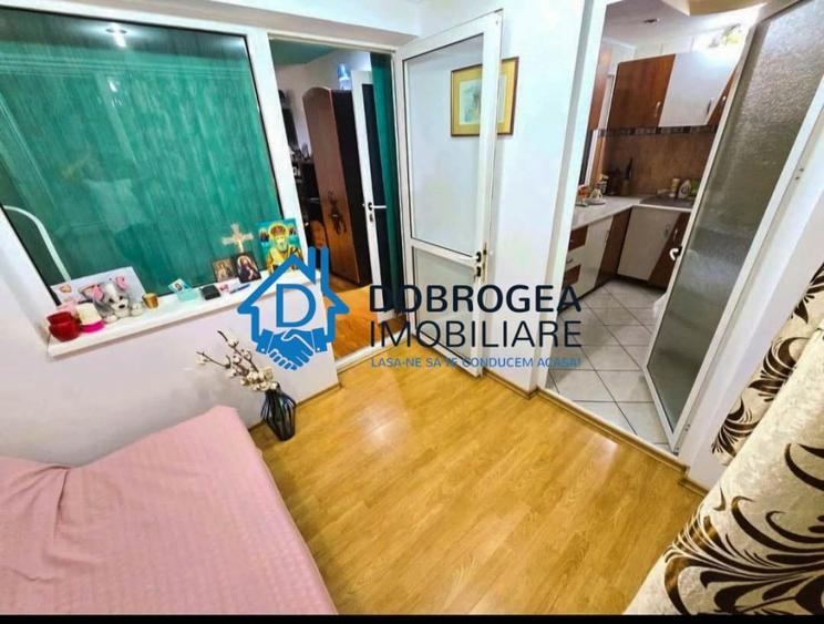 Apartament cu 2 camere decomandat, mobilat în Piața Nouă