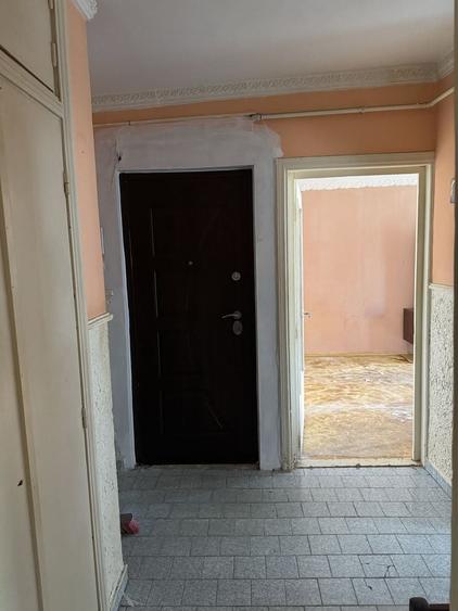 Apartament cu 2 camere decomandat în Exterior Vest