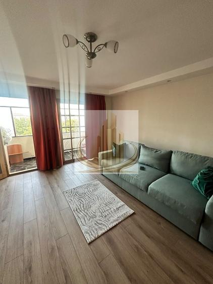 Apartament cu 3 camere decomandat, mobilat în Bucovina
