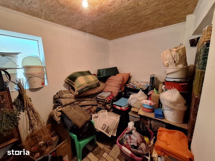 Casă cu 2 camere cu Teren 820 Mp în Sărata