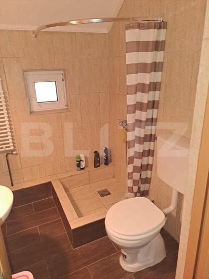 Casă individuală cu 5 camere cu Canalizare în Dealuri Oradea