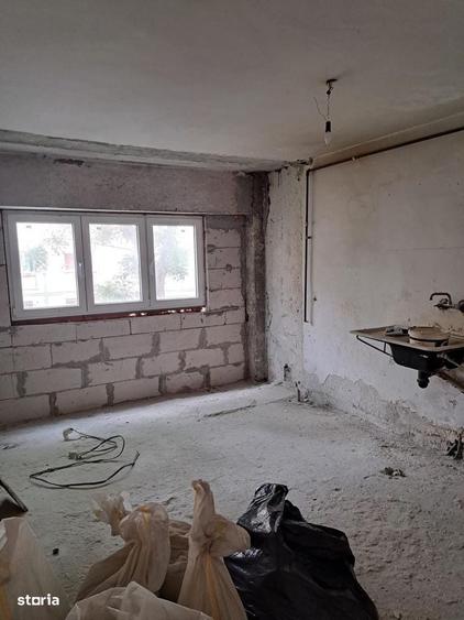 Apartament cu 2 camere decomandat în Carpați 2