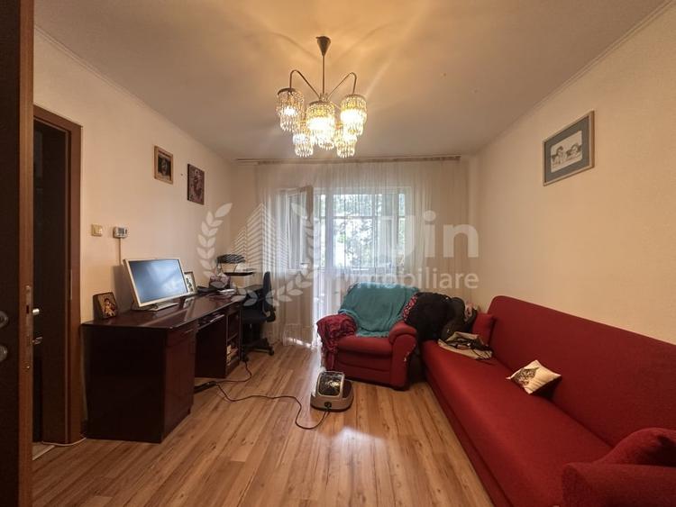 Apartament cu 3 camere semidecomandat, mobilat în Mănăștur