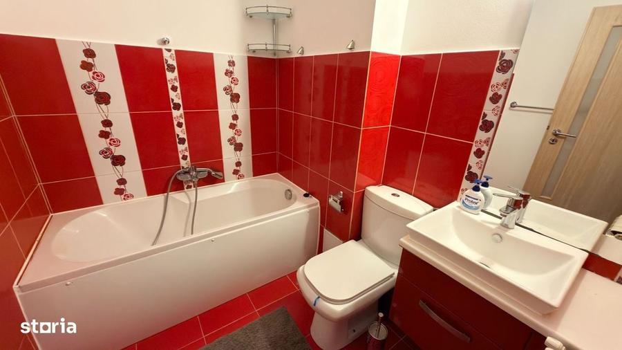 Apartament cu 3 camere decomandat în Ștefan cel Mare