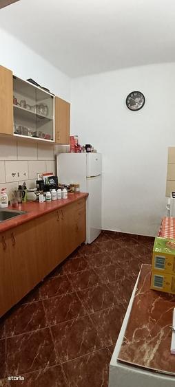 Casă cu 2 camere decomandat în Diosig