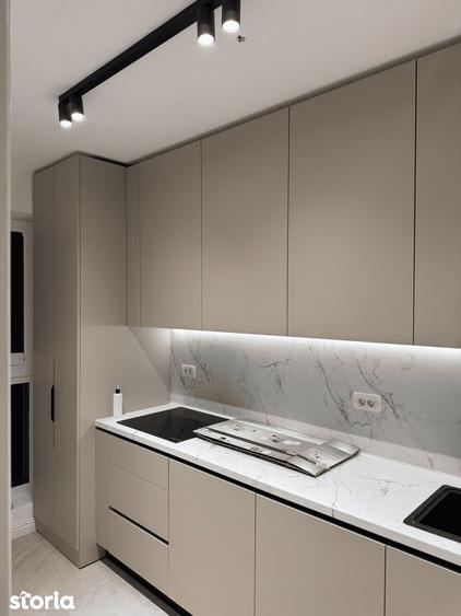 Apartament cu 3 camere, mobilat în Central