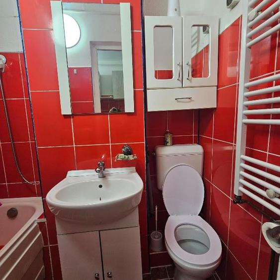 Garsonieră semidecomandată în Județean