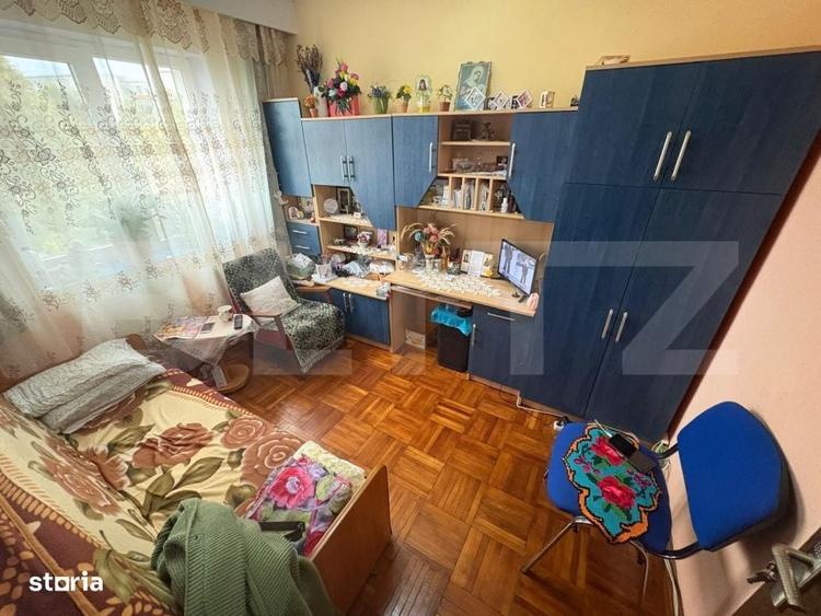 Apartament cu 3 camere decomandat în Deve