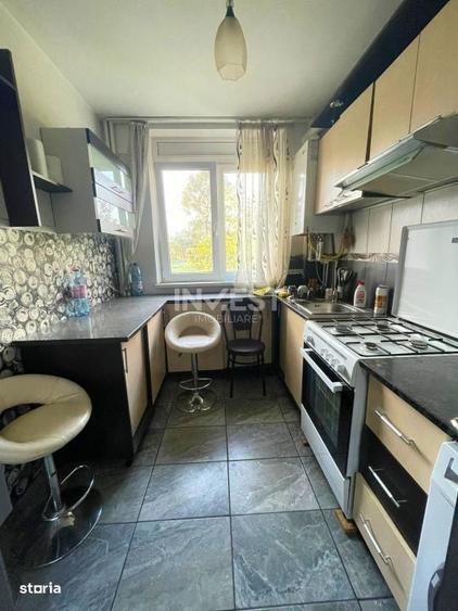 Apartament 3 camere-60 mp-Etaj 1-Podu Ros - 3