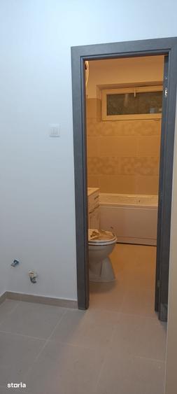 Apartament cu 3 camere în Drumul Taberei