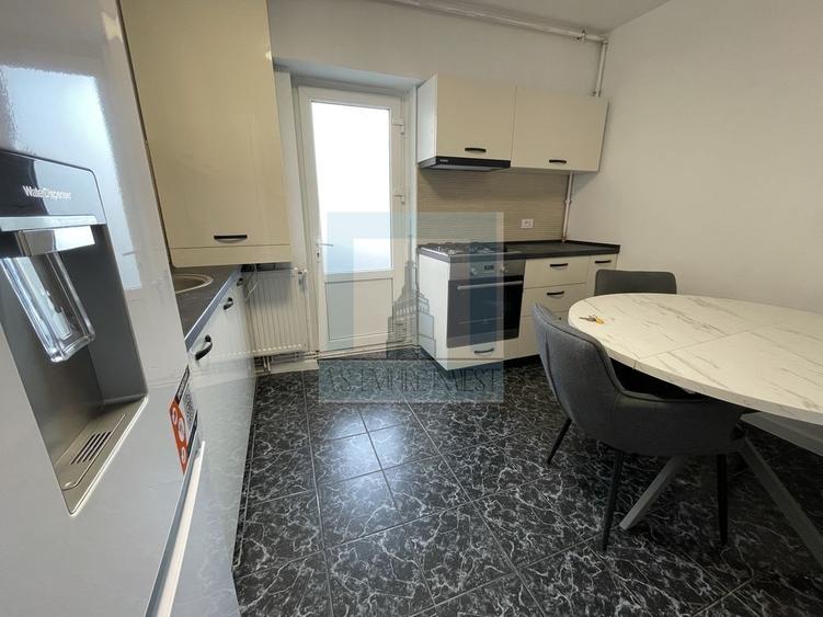 Apartament cu 2 camere decomandat, mobilat în 13 Decembrie