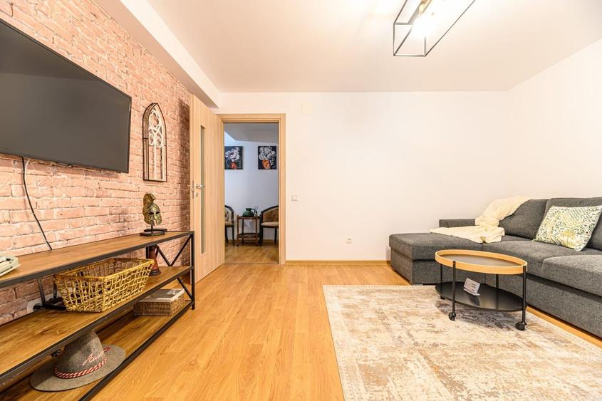 Cartier URBAN, lângă Mall Coresi, apartament 2 camere, mobilat, 550 eu - 7
