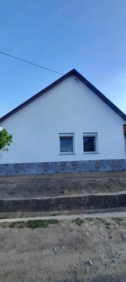 Casă cu Teren 580 Mp în Central