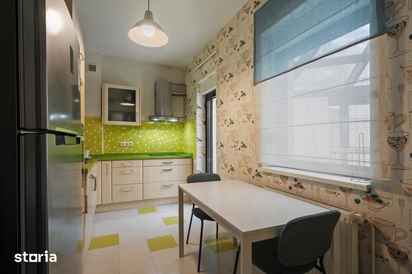 Apartament cu 3 camere decomandat în Ștefan cel Mare