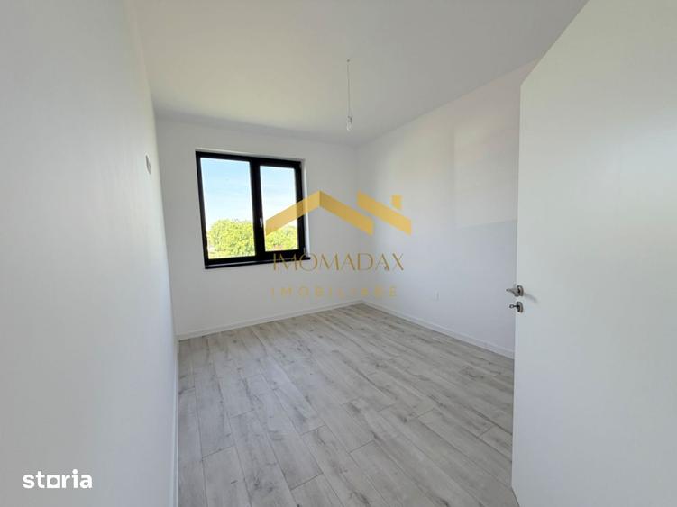 Casă cu 4 camere cu Teren 265 Mp în Sânmihaiu Român