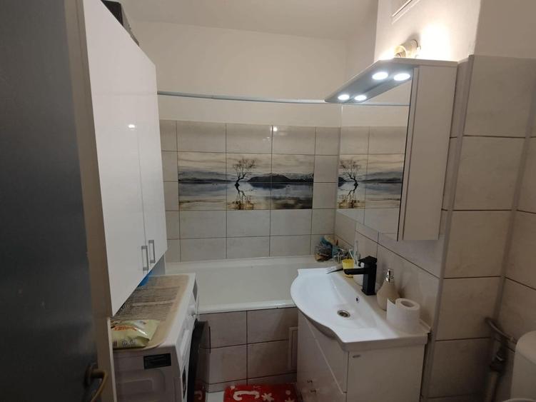 Apartament cu 2 camere decomandat în Pantelimon