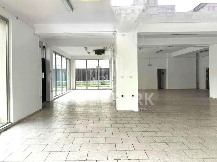 Spațiu comercial, de 254 mp, în Mănăștur