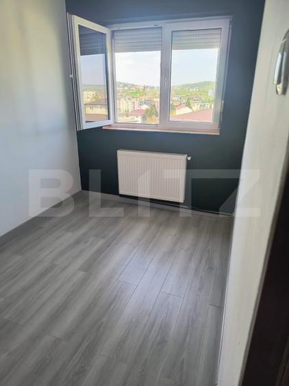 Apartament 2 camere, semidecomandat, 34 mp, zona Sud Est - 4